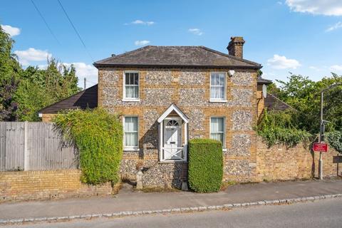 3 bedroom detached house for sale, Blackpond Lane, Farnham Royal