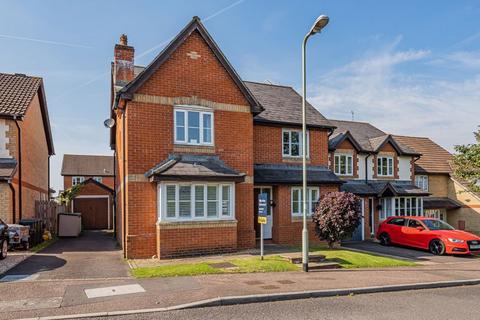 4 bedroom detached house for sale, Logan Way, Cullompton EX15