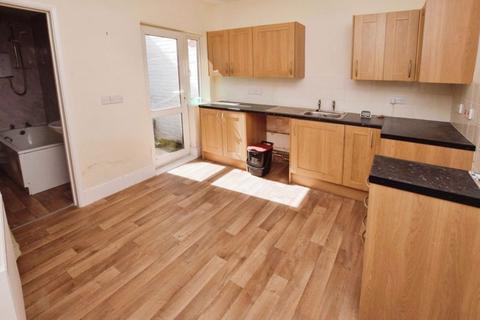 2 bedroom terraced house for sale, Roberts Road, St Leonards, Exeter