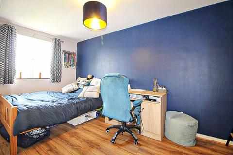 68 Fir Tree Drive, Sedgley, Dudley, DY3 1DP