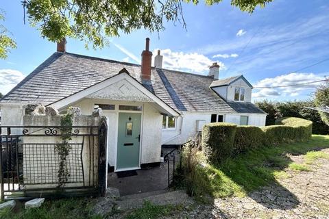 3 bedroom detached house for sale, Tolland, Taunton - super views and garden!