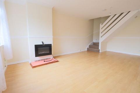 2 bedroom terraced house to rent, King Arthurs Road, Exeter