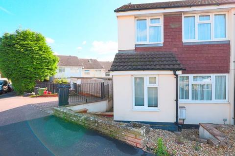 3 bedroom end of terrace house for sale, Wyndham Road, Exeter