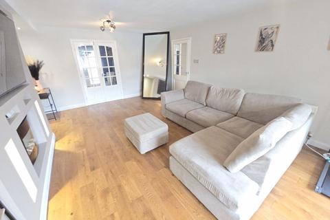 15 Albion Way, Blyth, NE24 5BW