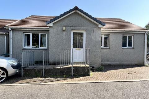 3 bedroom bungalow for sale, Highburrow Court, Redruth