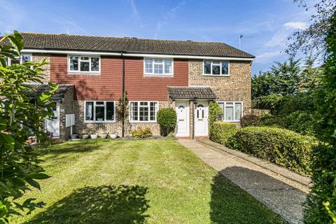 2 bedroom terraced house for sale, Tudor Walk, Leatherhead