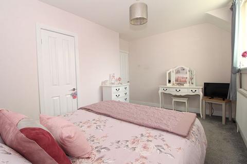 17 Benton Crescent, Walsall, WS3 3AH