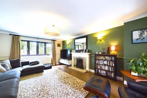 5 bedroom property for sale, Banstead