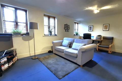 1 bedroom apartment for sale, River Meads, Stanstead Abbotts