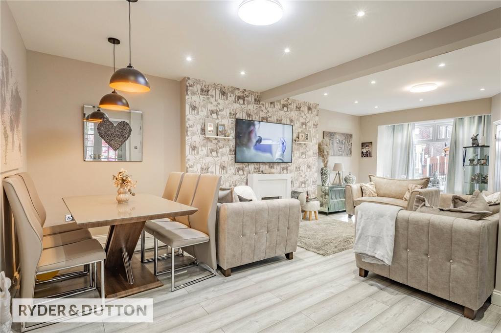Living/Dining Room
