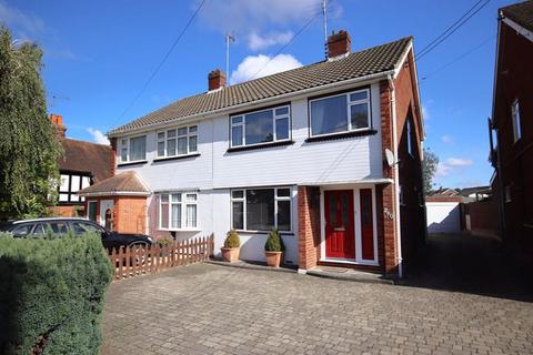 3 bedroom semi-detached house for sale, Rayleigh Road, Brentwood CM13