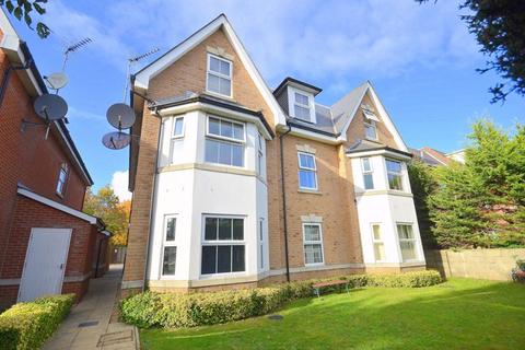 2 bedroom flat for sale, 395 Holdenhurst Road, Bournemouth BH8