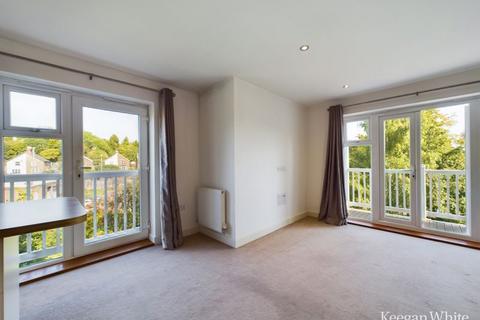 2 bedroom apartment for sale, Chequers Avenue, High Wycombe