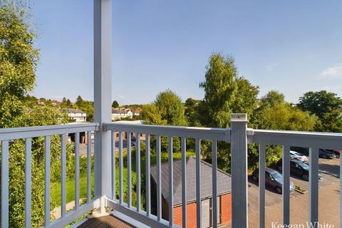 2 bedroom apartment for sale, Chequers Avenue, High Wycombe