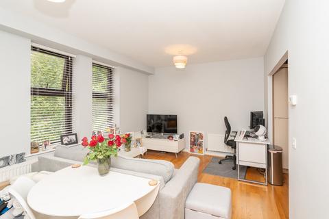 1 bedroom apartment for sale, Lockhart Road, Watford, Hertfordshire, WD17