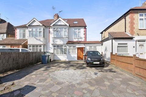 5 bedroom semi-detached house for sale, Headstone Gardens, Harrow