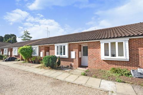 1 bedroom bungalow to rent, Bowling Close, Bishops Stortford, CM23