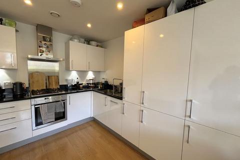 2 bedroom apartment to rent, Leswin Road, Hackney