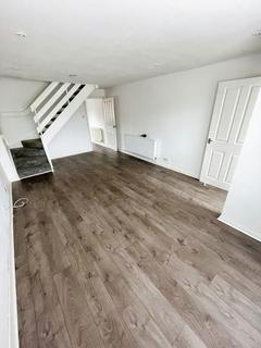 2 bedroom terraced house to rent, Ravens Way