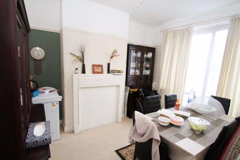 3 bedroom terraced house for sale, Mansell Road, Greenford