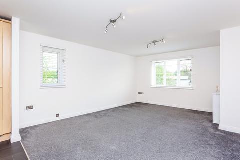 2 bedroom apartment to rent, Princess Court