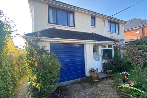 3 bedroom detached house to rent, Heathfield Road, Bembridge, PO35