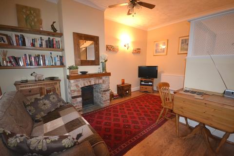 1 bedroom cottage to rent, Westhill Road, Shanklin, PO37