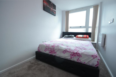 2 bedroom flat to rent, Marco Island, NG1