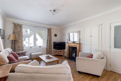 3 bedroom apartment for sale, 90 Tweedholm Avenue East, Walkerburn, EH43 6AS