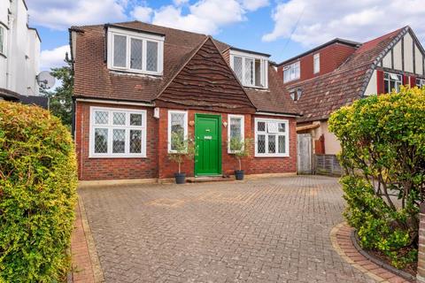 3 bedroom detached house for sale, Church Road, Worcester Park