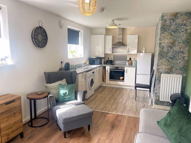 Lounge/Kitchen