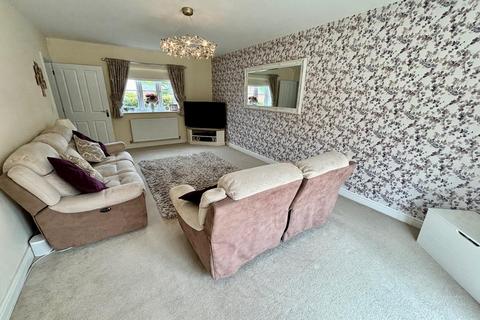 10 Cowslip Close, Wootton, Northampton, NN4 6NF