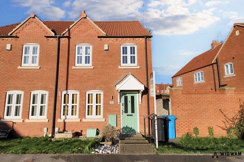 3 bedroom semi-detached house for sale, Grosvenor Road, Kingswood, HU7