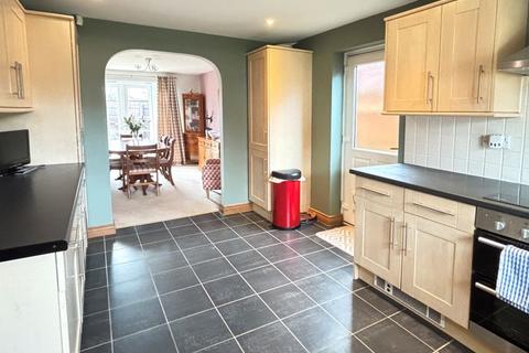 4 bedroom detached house for sale, Little Normans, Longlevens, Gloucester