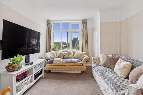 107 Speer Road, Thames Ditton, KT7 0PT