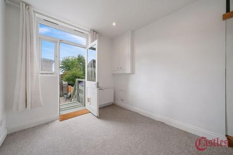 1 bedroom apartment for sale, Sydney Road, N10