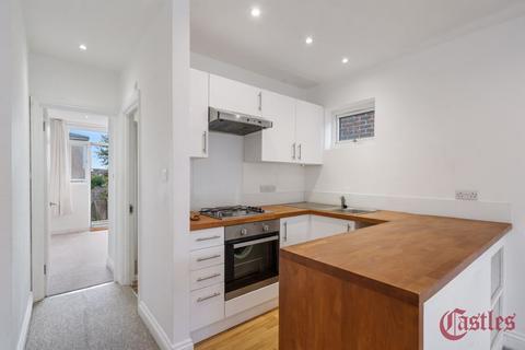 1 bedroom apartment for sale, Sydney Road, N10