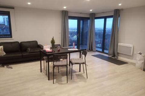 3 bedroom flat to rent, 3 Bedroom flat to let in Wembley