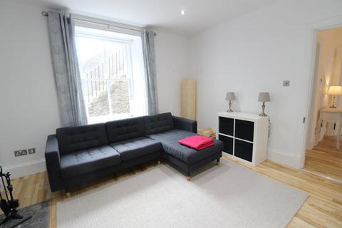 2 bedroom flat to rent, Don Street, Old Aberdeen, AB24