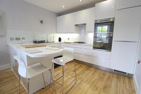 2 bedroom flat to rent, Don Street, Old Aberdeen, AB24