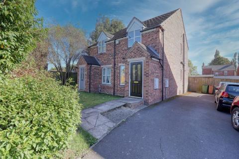 2 bedroom semi-detached house for sale, Temple Road, Scunthorpe