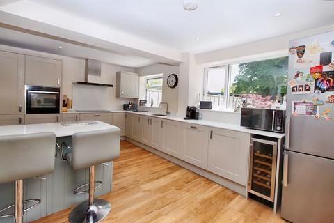 4 bedroom detached house for sale, CHRISTCHURCH