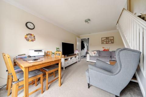 2 bedroom end of terrace house for sale, Avocet Way, Bicester OX26