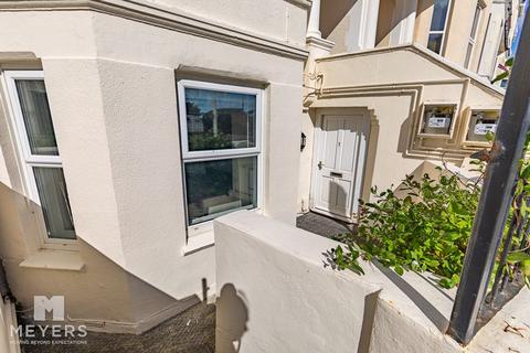 2 bedroom apartment for sale, 14 Undercliff Road, Bournemouth, BH5