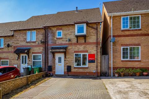 3 bedroom end of terrace house for sale, Clos Y Blaidd, Cardiff CF14