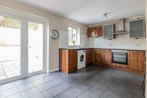 3 bedroom end of terrace house for sale, Clos Y Blaidd, Cardiff CF14