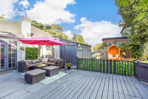 14 Woodside Lane, Bexley, DA5 1JL