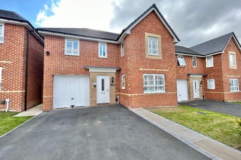 4 bedroom detached house for sale, Newland Avenue, Cudworth, Barnsley, S72 8XB