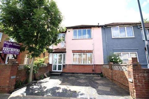 4 bedroom end of terrace house for sale, ST RAPHAELS WAY, LONDON, NW10 0NU