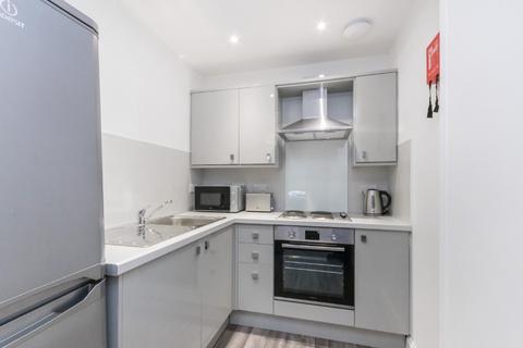 1 bedroom flat to rent, Caledonian Place, Edinburgh, EH11